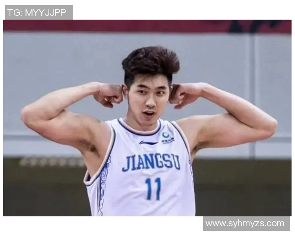 吴冠希：从篮球新星到职业生涯巅峰的奋斗历程与成就解析